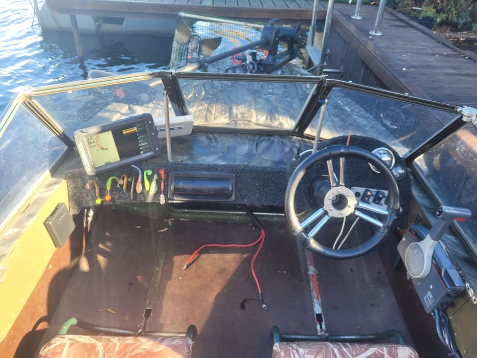 Лодка.Казанка 5М,ямаха 60,эхолот Лавранс.