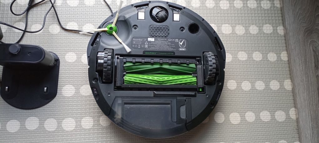 Robot sprzątający iRobot roomba i7