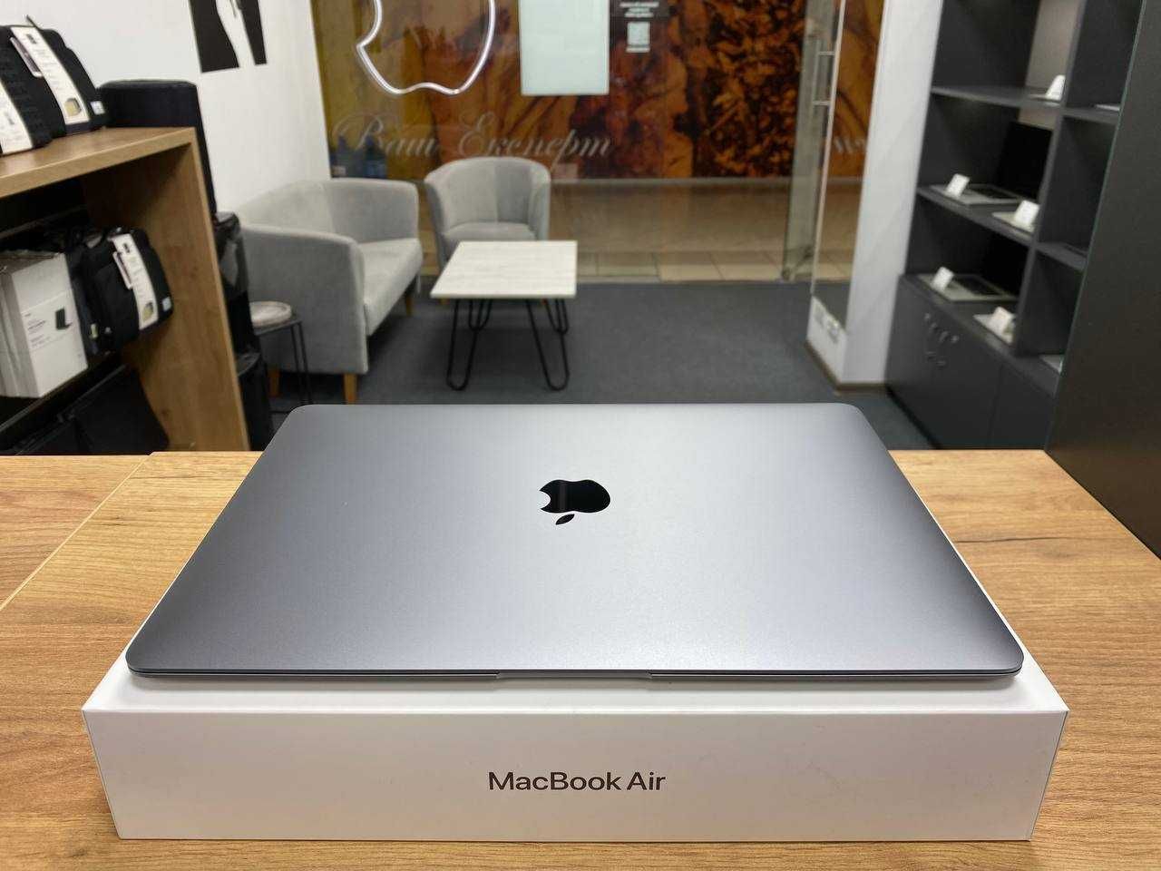 MacBook Air M1 2020 M1|8|256 Ідеальний стан! Макбук 56 циклів Гарантія