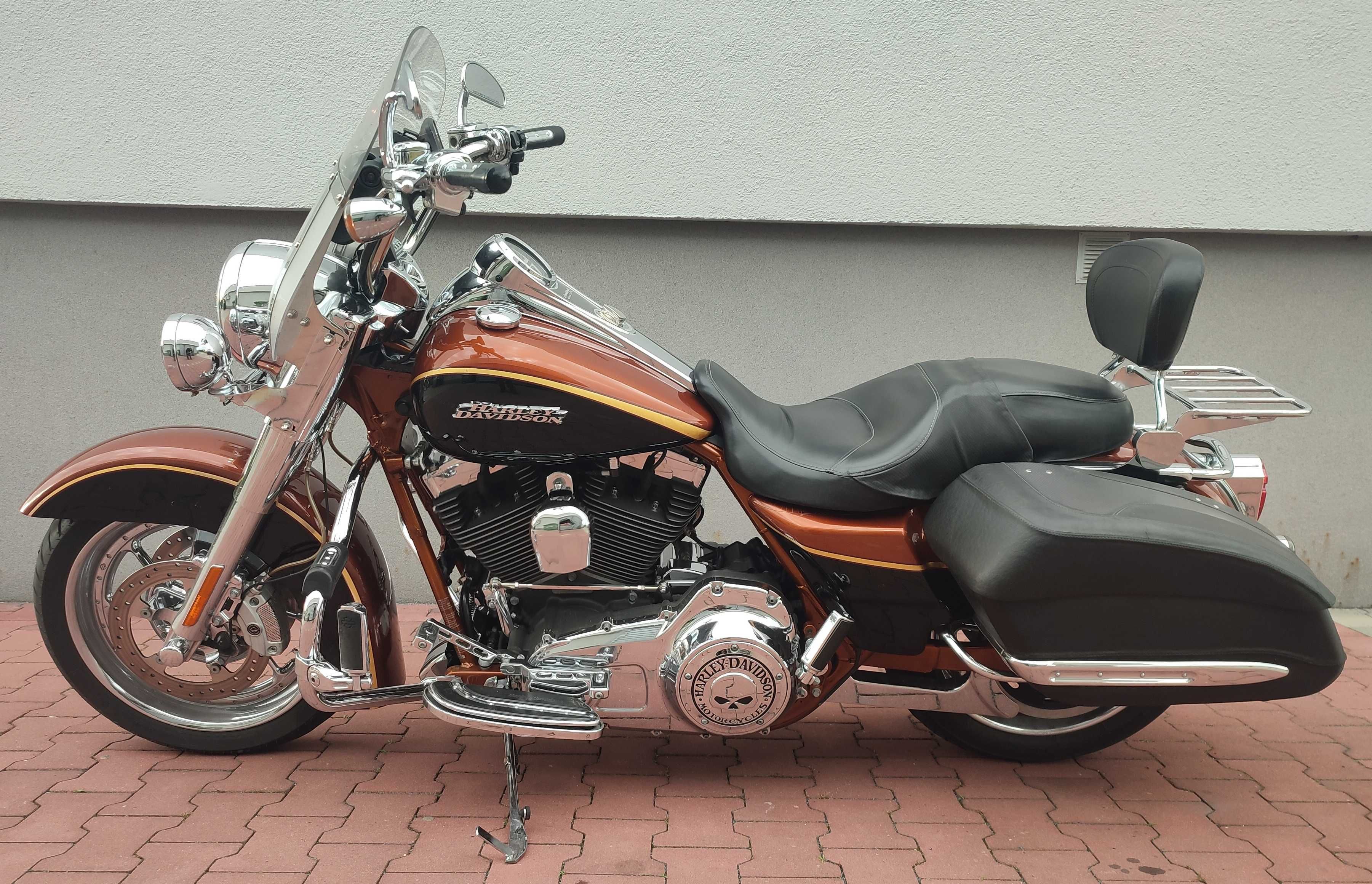 Harley Davidson Road King CVO 110 Screamin' Eagle  105th anniversary