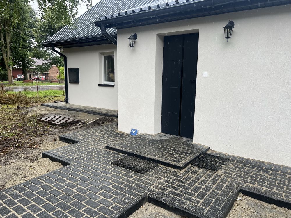 Sprzedam dom z dużym budynkiem gospadarczym