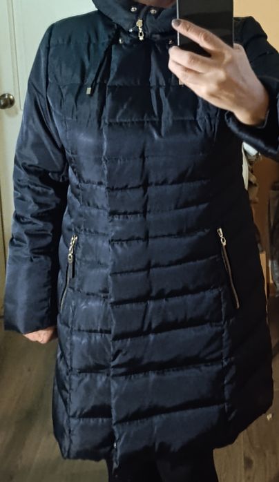 Пуховик жіночий.