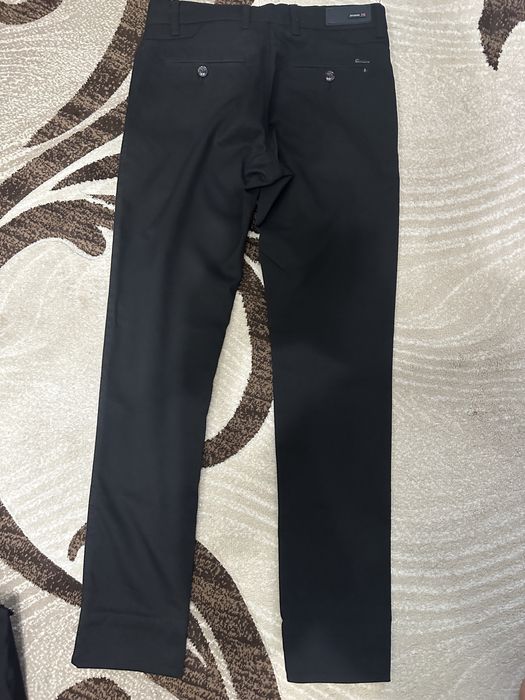 Чорні чоловічі брюки
