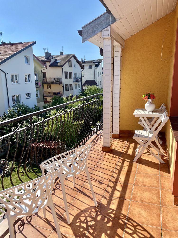Kolobrzeg, pokoje goscinne z lazienkami i dostepem do kuchni
