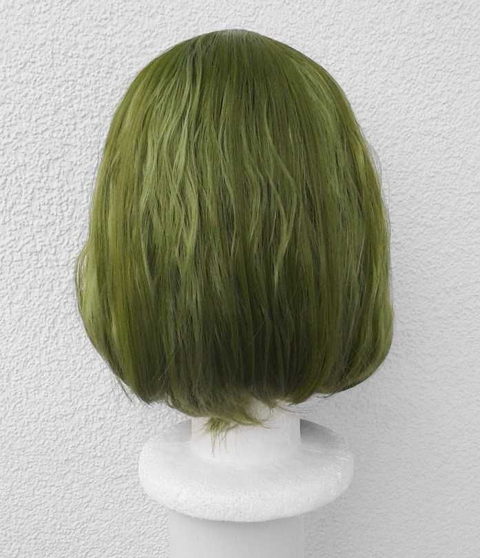 Krótka zielona peruka z przedziałkiem bez grzywki bob cosplay wig