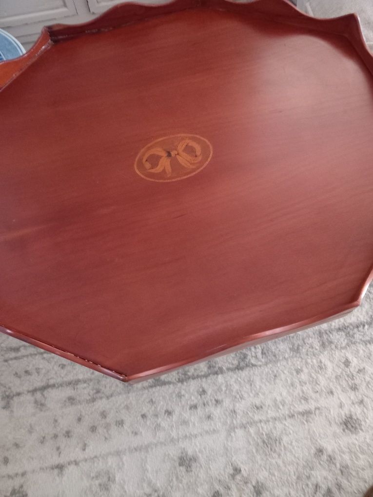Mesa de Apoio em Cerejeira dobrável