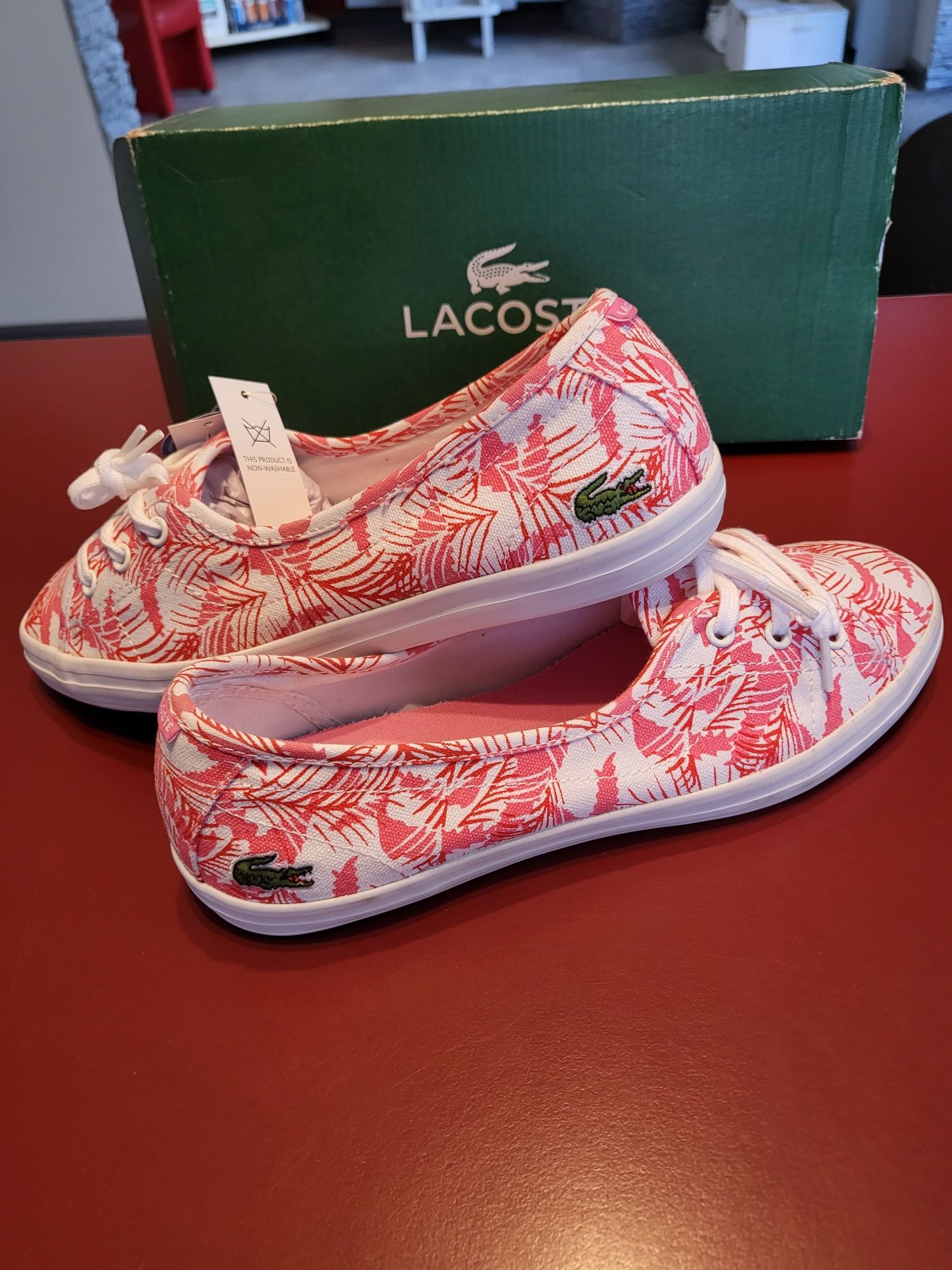 Nowe trampeczki Lacoste 39