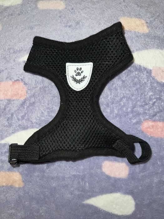 Продам дві шлеї для щеня