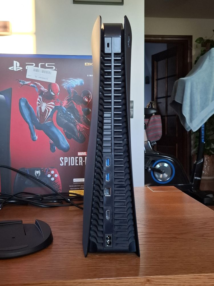 Konsola PlayStation 5 PS5 Spiderman limited edition