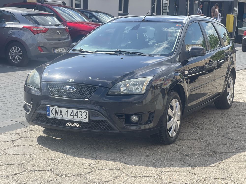 Ford Focus II Lift 2.0 Benzyna + GAZ, Klimatronic, Podgrzewane Fotele!
