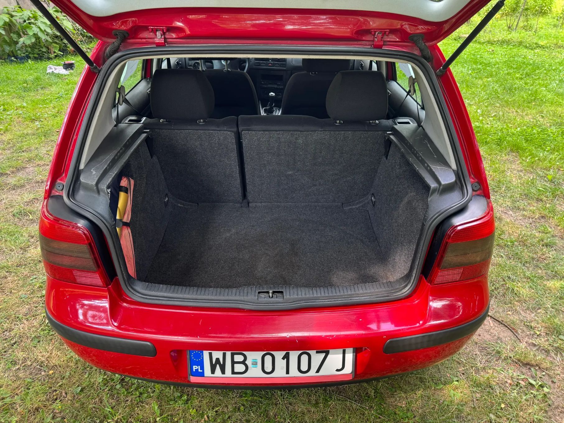 Volkswagen Golf VW Golf 4 edition 1.6-16V benzyna rok 2001