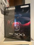 Наушники Yamaha HPH-PRO 300 red