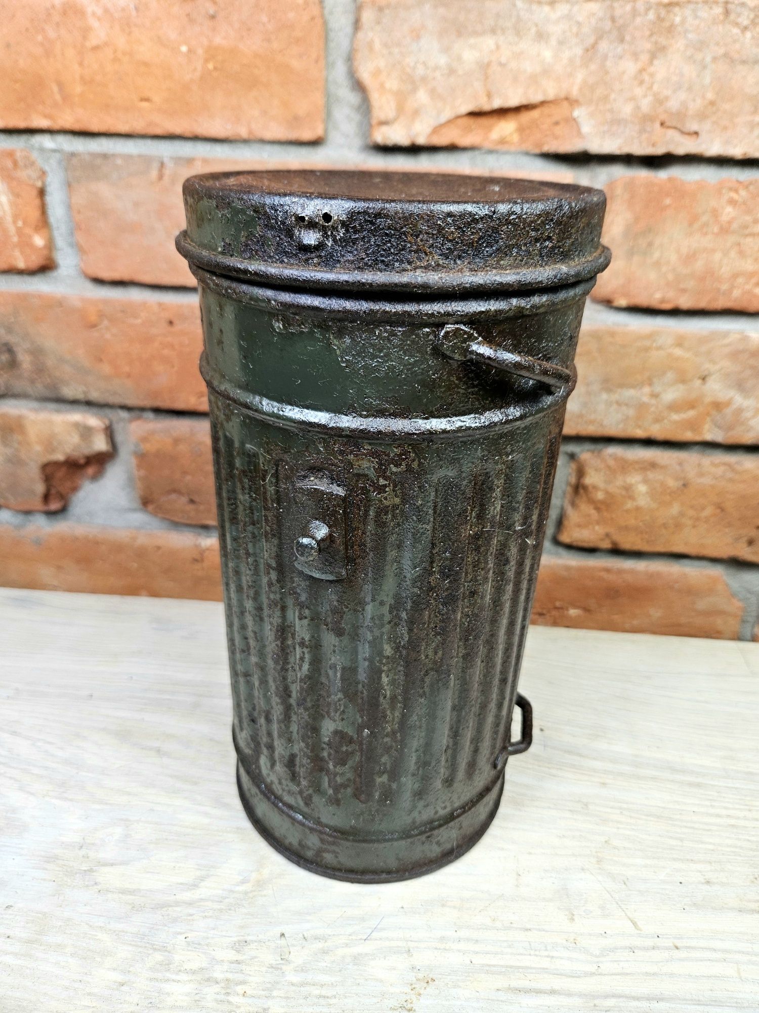 Puszka od maski p-gaz Wehermacht