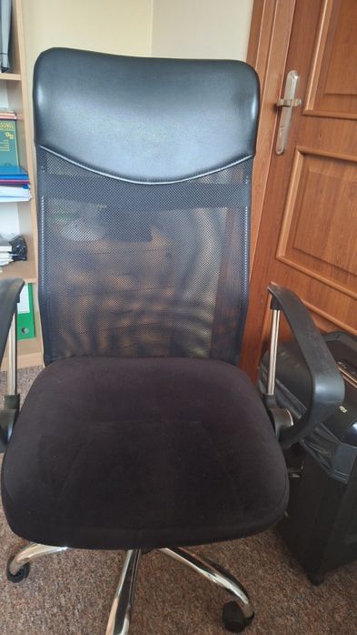 Fotel obrotowy do biurka