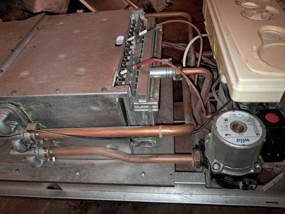 Продам двухконтурный газовый котёл Радиант 24 на детали.