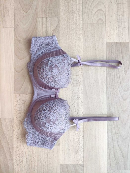 Бюстгальтер hunkemoller балконет