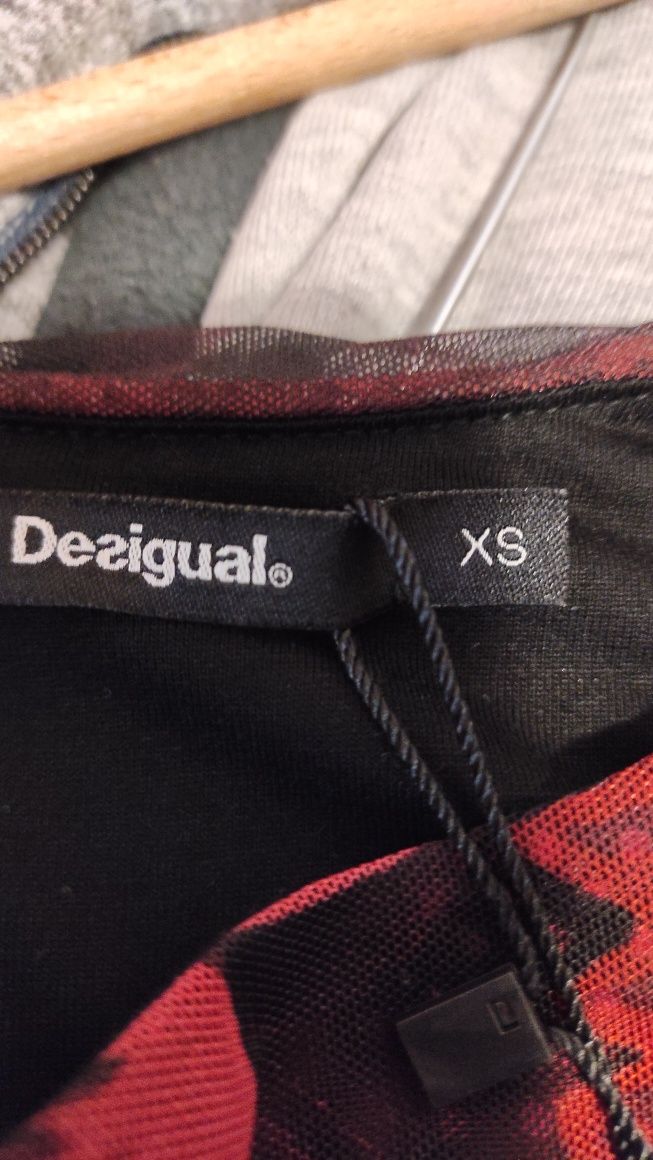Nowa sukienka firmy Desigual w rozm XS