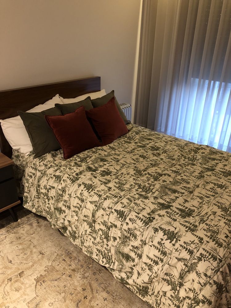 Cama da Antarte de corpo e meio + colchão