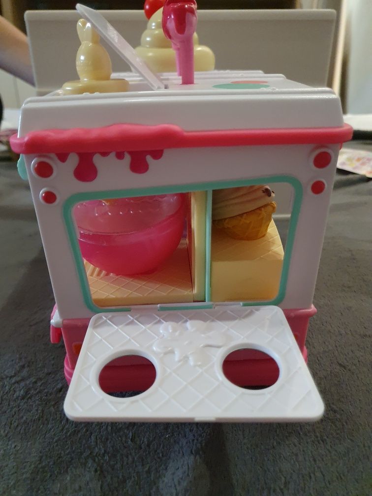 Cały zestaw do robienia błyszczyków num noms