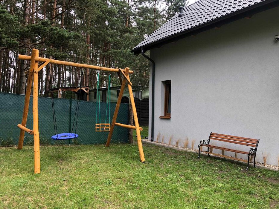 Domek w lesie nad morzem przyjazny psom.