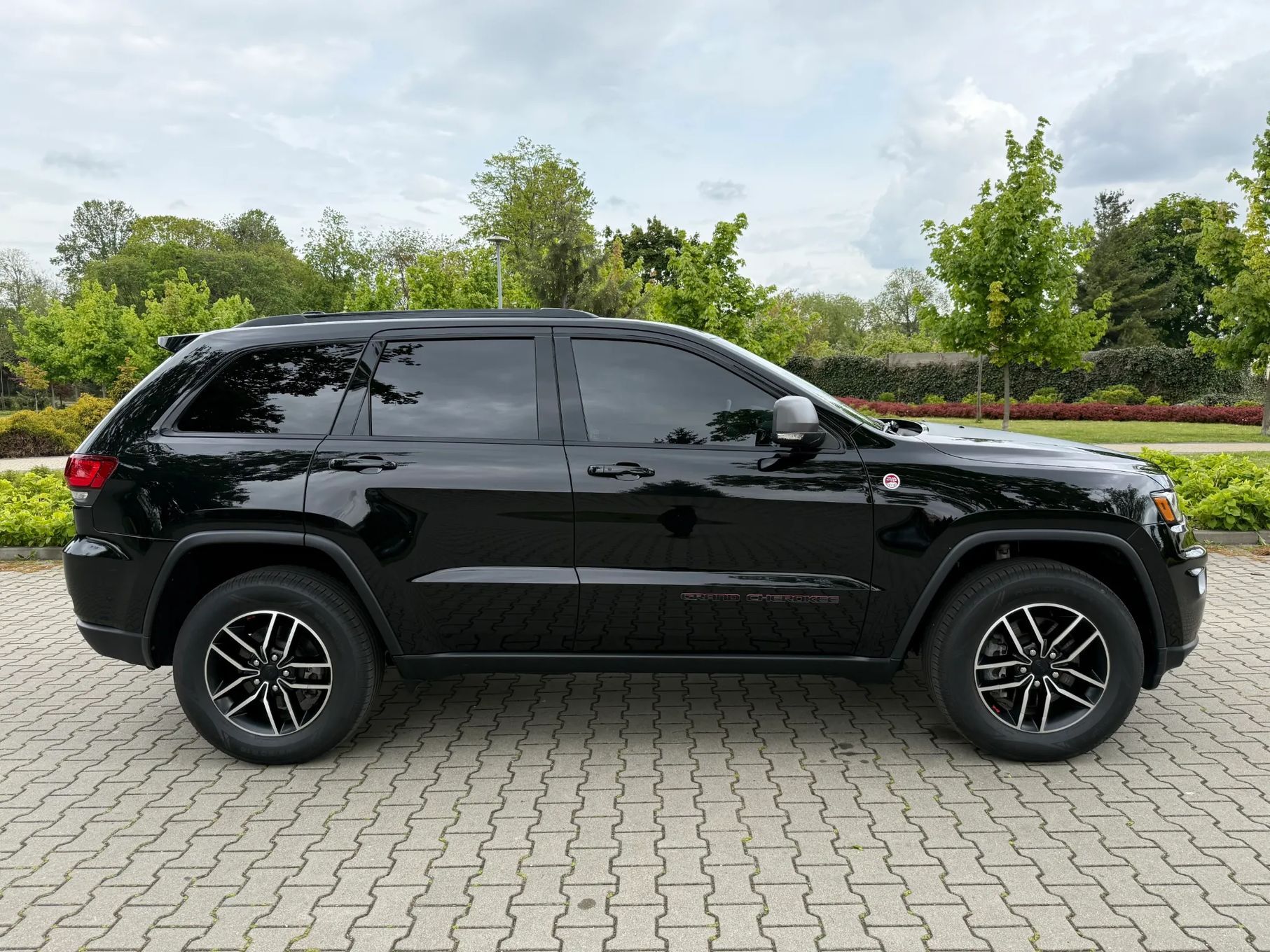 Jeep Grand Cherokee 3.6 286KM Trailhawk !! Niski Przeb. 78 tys ! Pneumatyka Full Led Radar