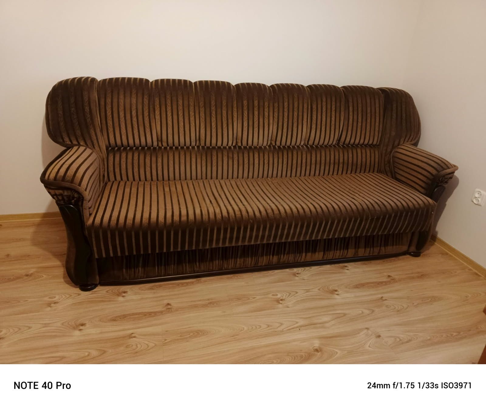 Sofa rozkładana.