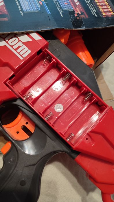 Детский автомат с мягкими пульками на батарейках