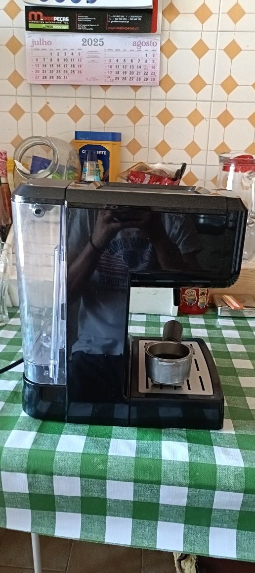 Máquina de café BECKEN
