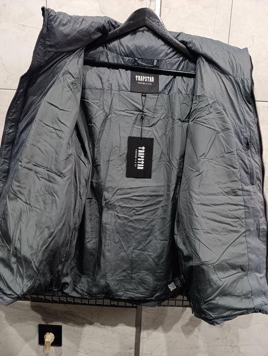 Nowa Kurtka Trapstar r. M czarna
