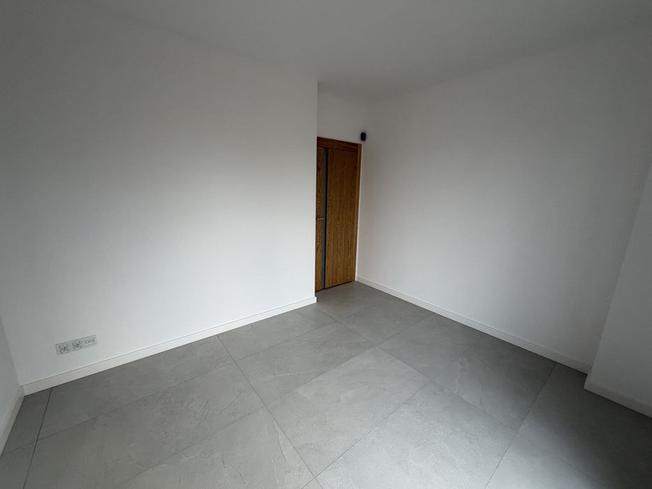 Lokal Biuro-Gabinet Centrum / Ogrzewanie, internet w cenie.