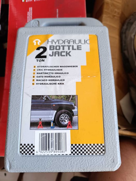 Macaco Hidráulico 2Tn e Compressor de Ar 250psi