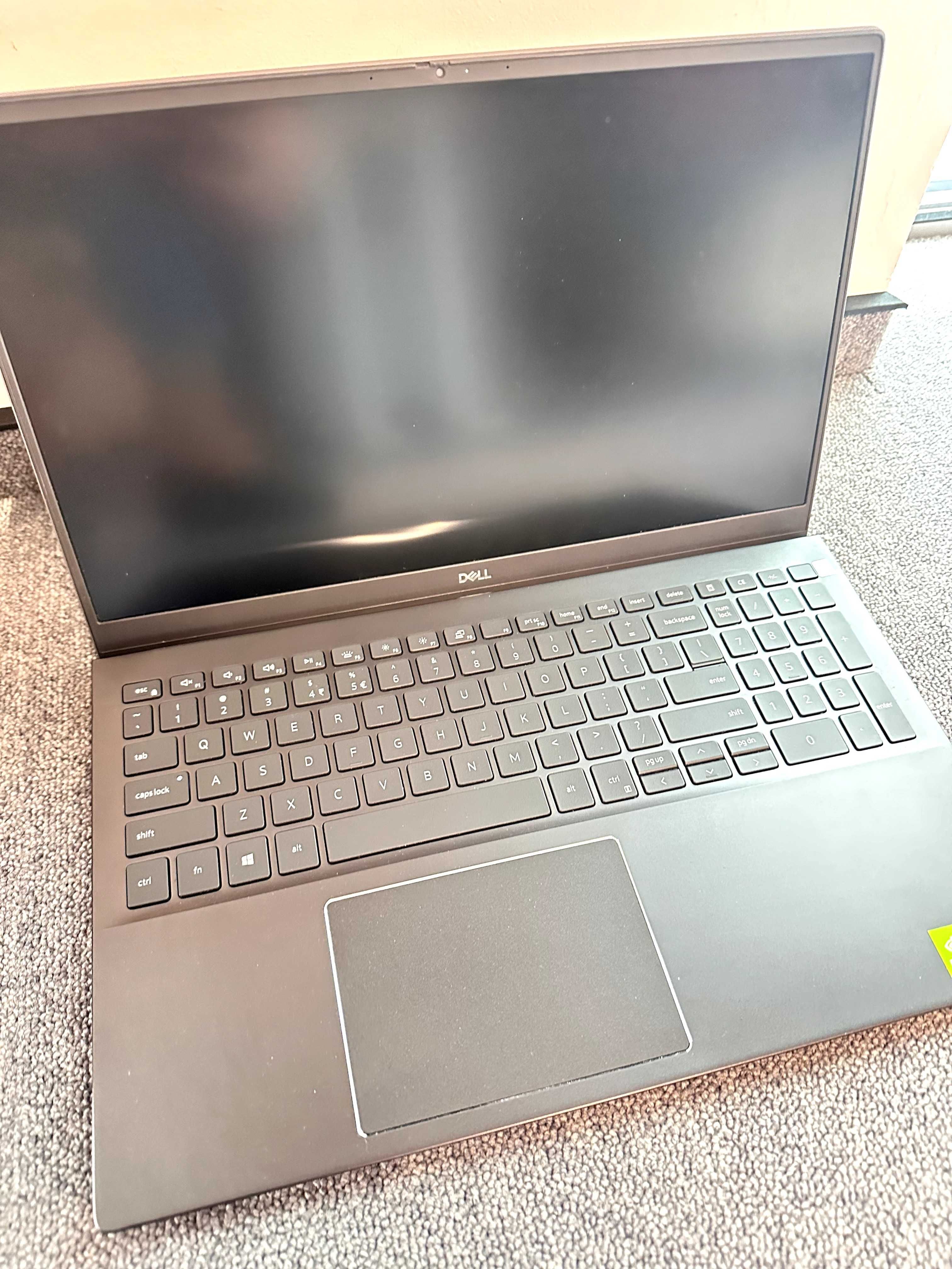 Laptop Dell Vostro 5501