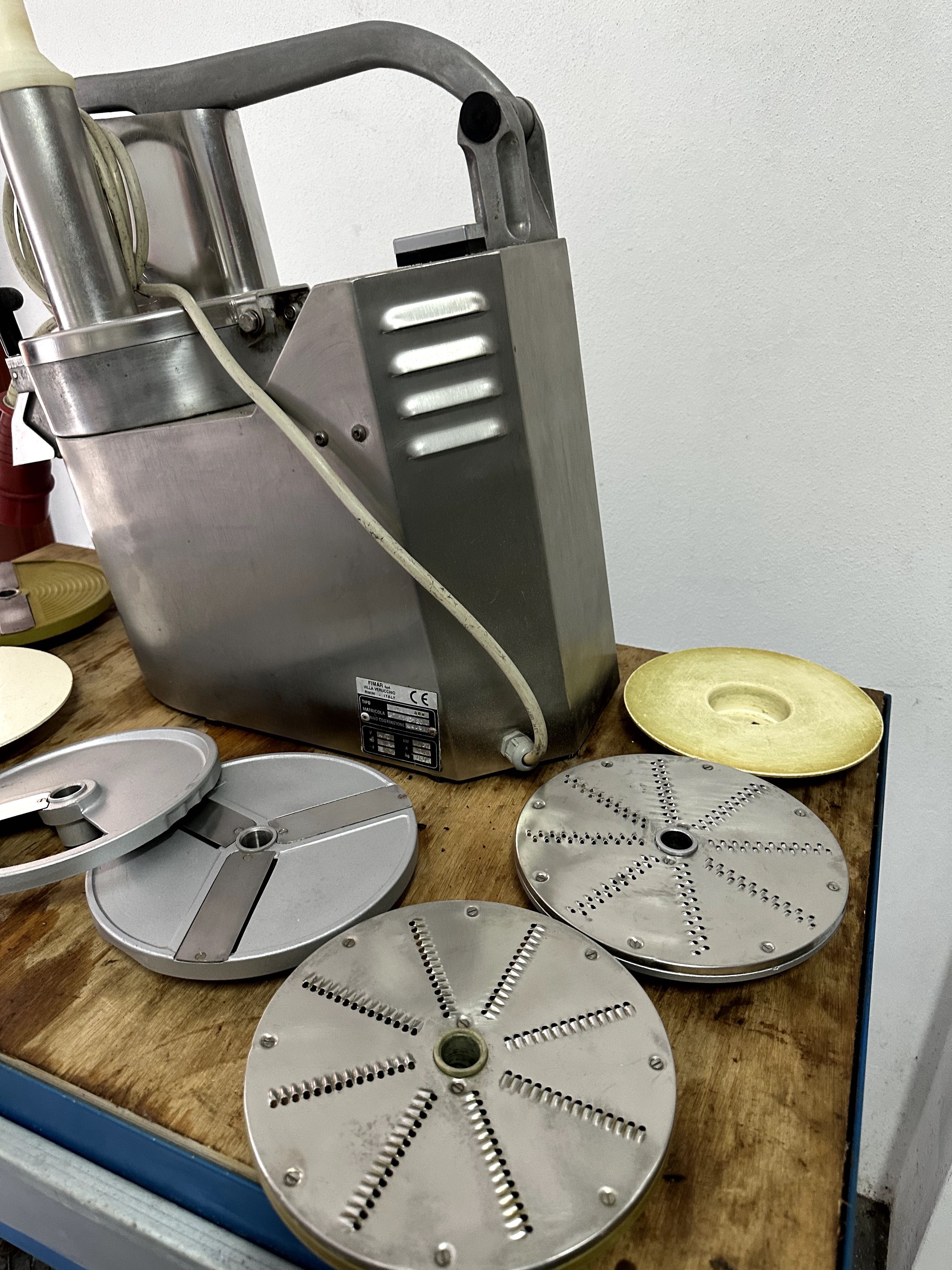 Robô de cozinha industrial