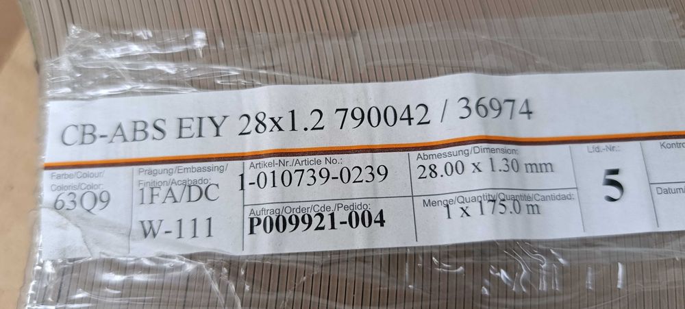 Obrzeże meblowe ABS CB-ABS EIY 28 mm x 1.3 mm - kolor 63Q9