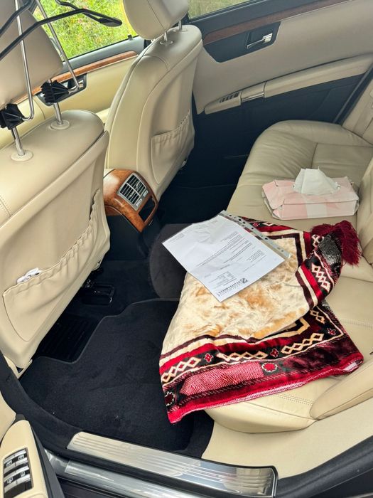 Mercedes S550 W221