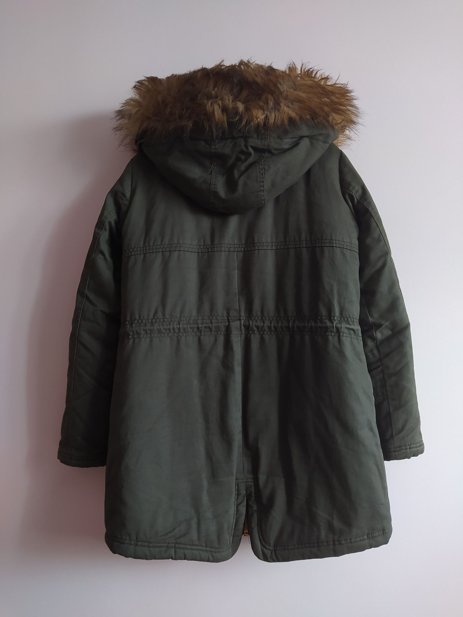 Zimowa kurtka parka z futerkiem, Pull&Bear, rozmiar M