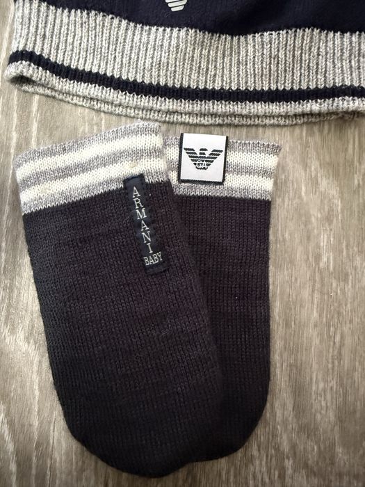 Шапка та варюшки пінетки Armani