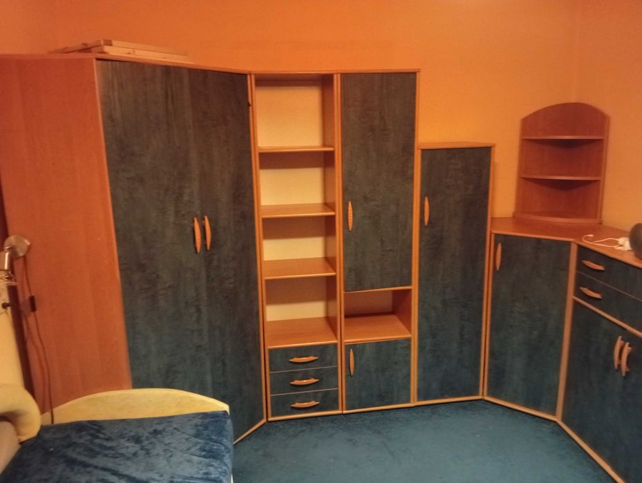 Oddam zestaw mebli za darmo.