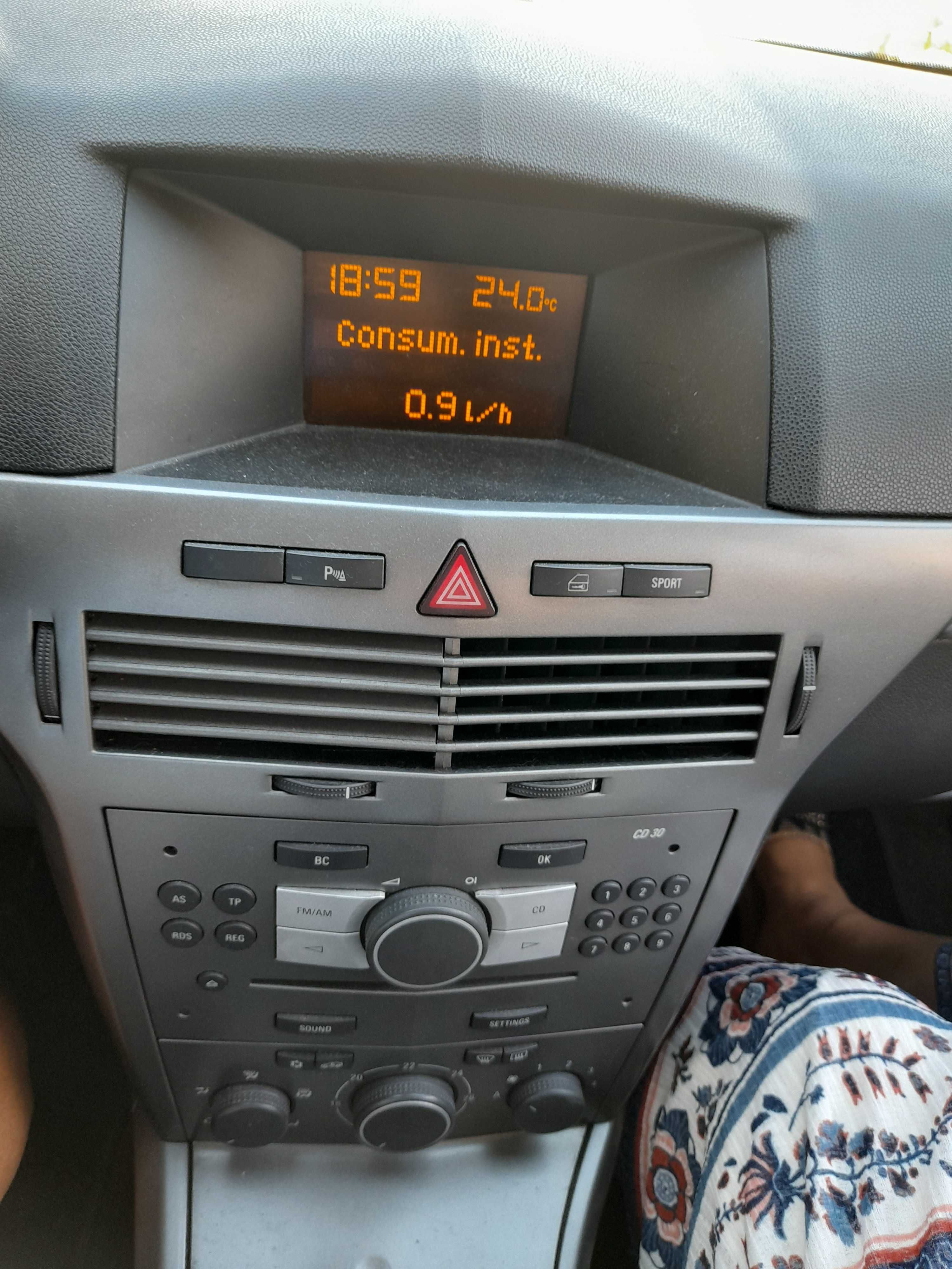 Astra H Caravan 1.9 cdti