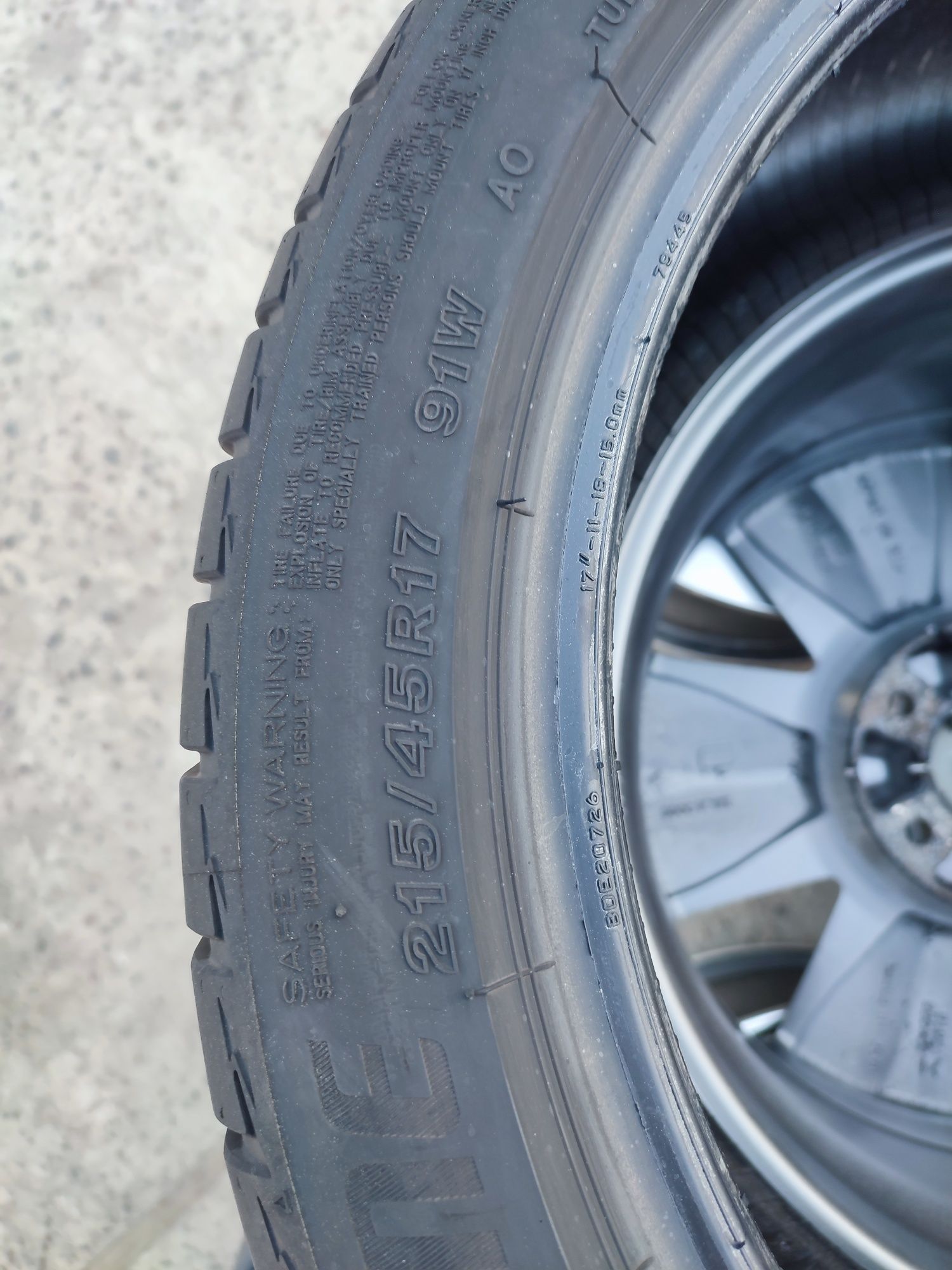 Шини 215/45 R17 Bridgestone Turanza T005