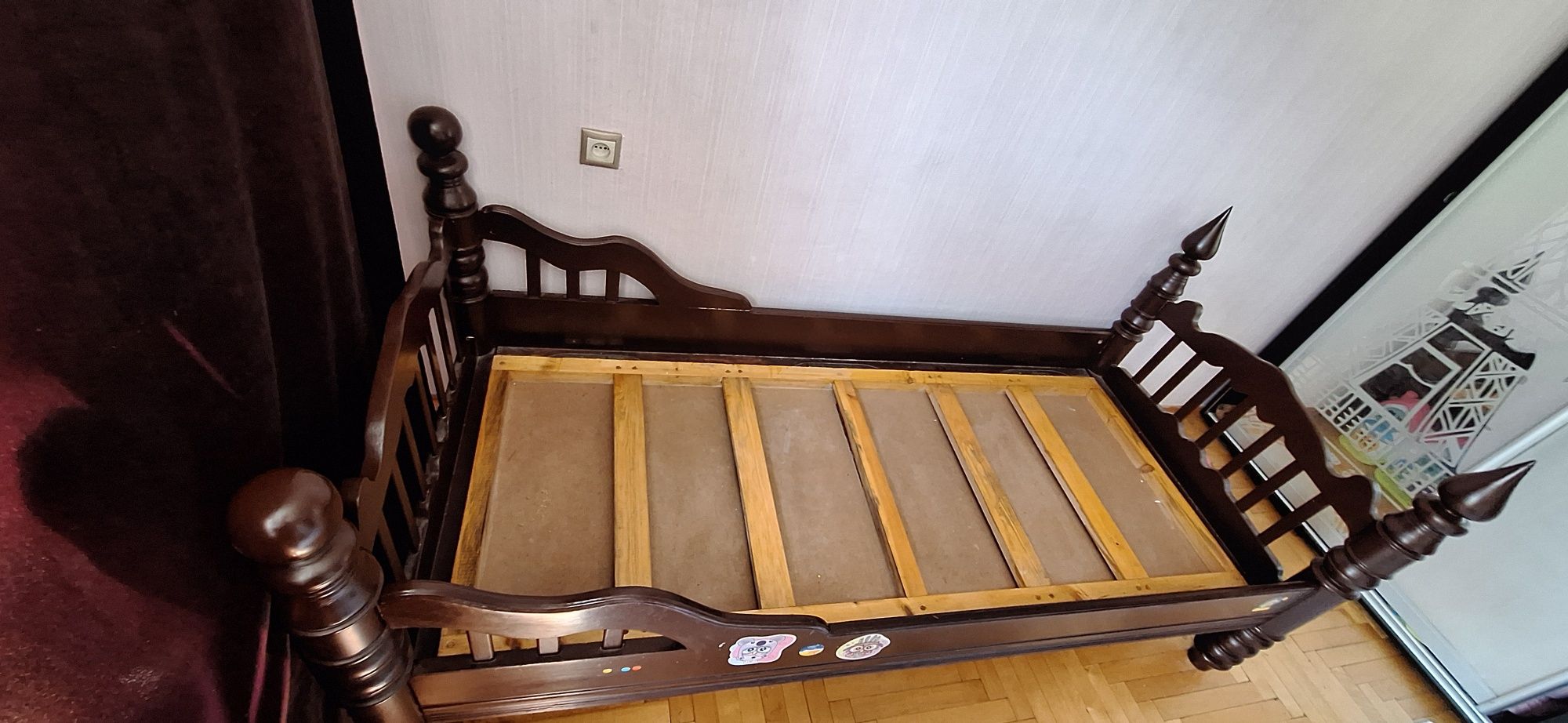 Продам кровать 180×80