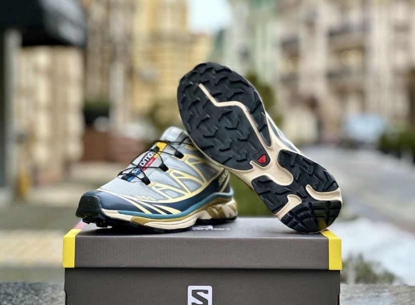 42 Salomon XT-6 Adv Silver Beige