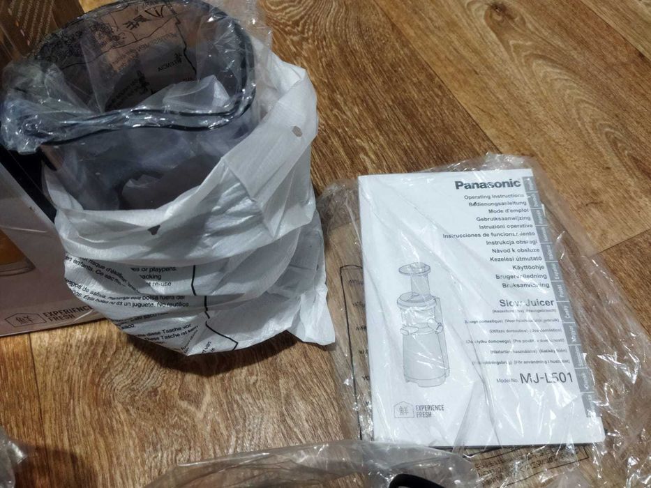 Соковитискач Panasonic MJ-L501