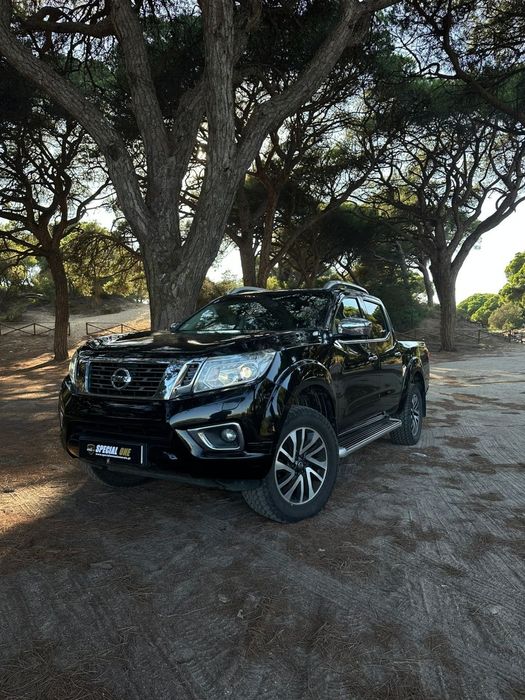 Nissan Navara 2.3 dCi CD 4WD Tekna AT