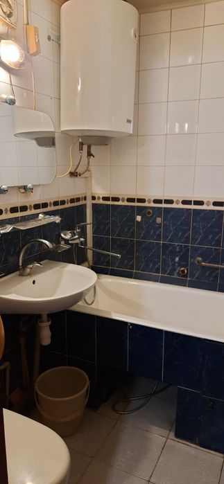 Сдам 2х к.кв, ул.красная 20а,2й этаж  5ти эт.дома