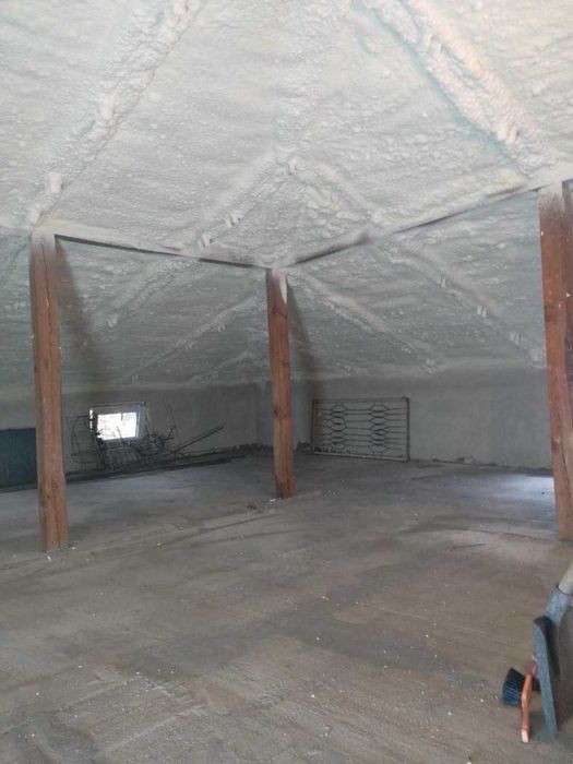 Piana PUR, Pianka PUR, Ocieplanie pianką, Ocieplanie poddasza