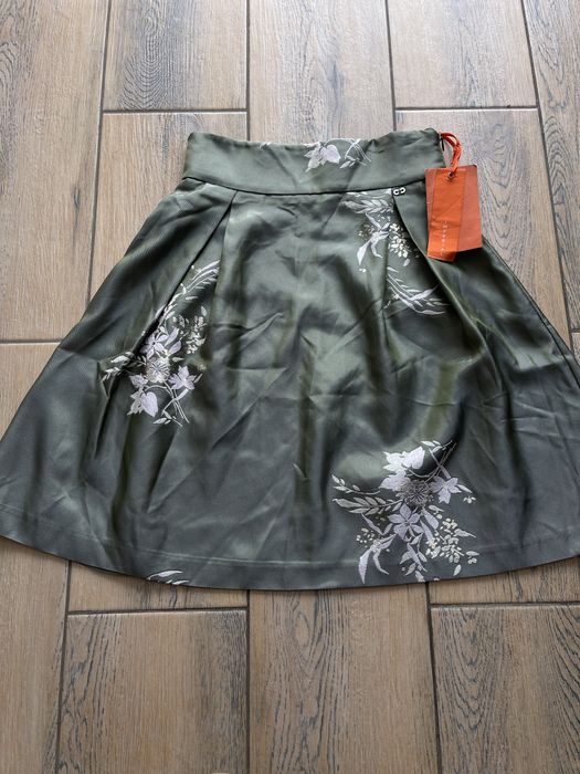 Продам спідниці