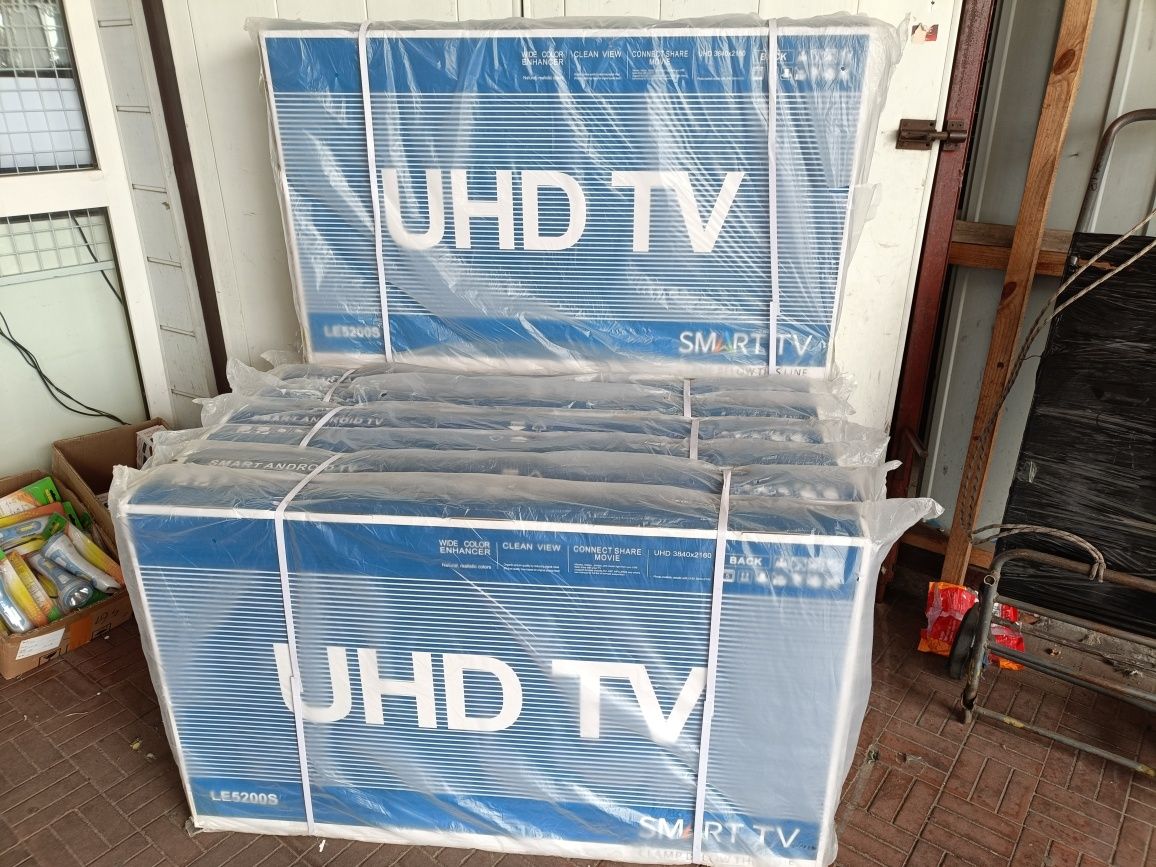 Телевизоры UHD TV, 52'
