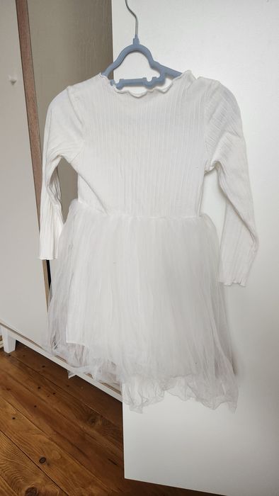 Сукня біла 104 розмір святкова