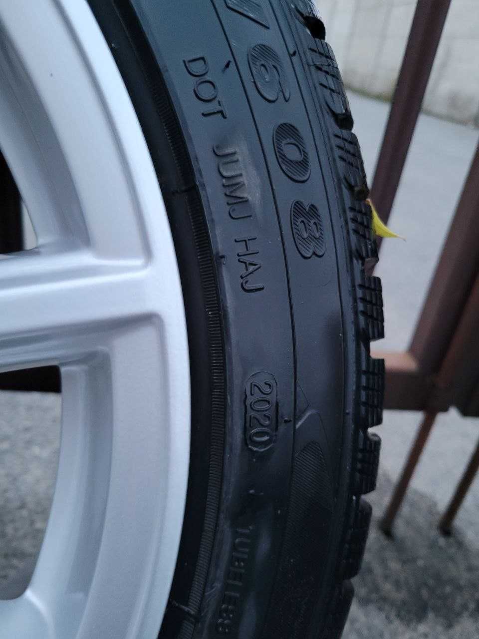 Felgi 18" AUDI A5 8T AUDI A4 B8 8K 18x8,5J et29 otwór 66,6